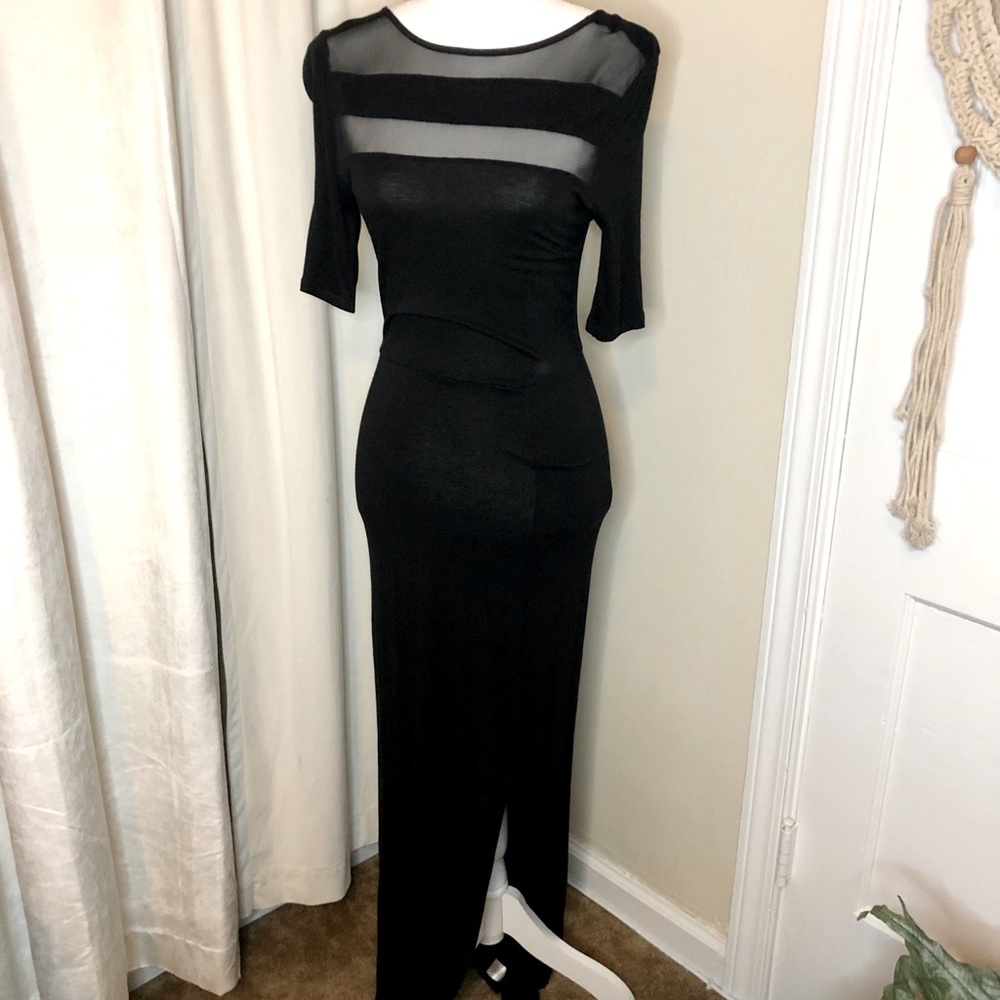 Montaeu Sheer Paneling Maxi Dress